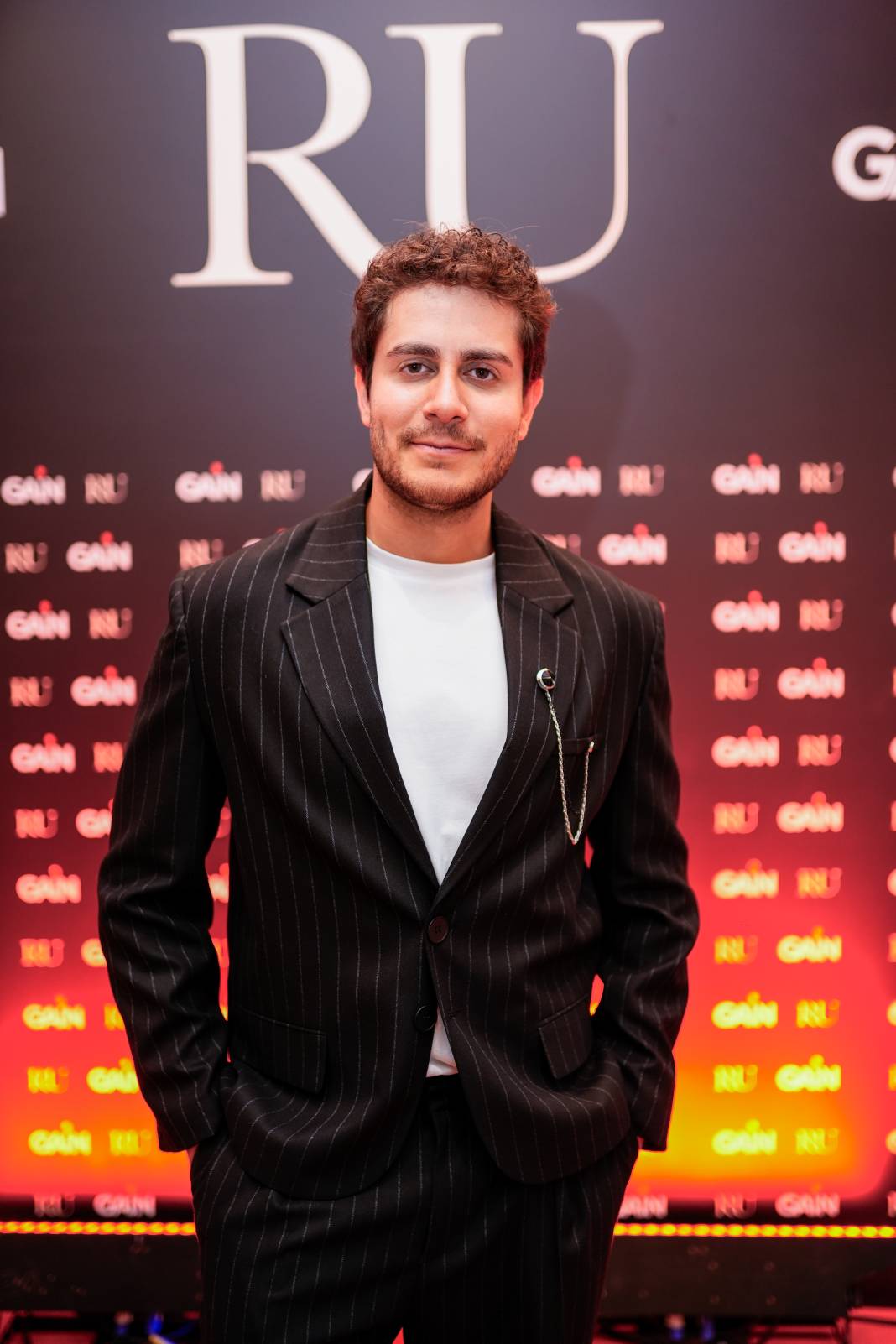 'Ru' dizisinin galası yapıldı: Meryem Uzerli ekranlara geri döndü 3